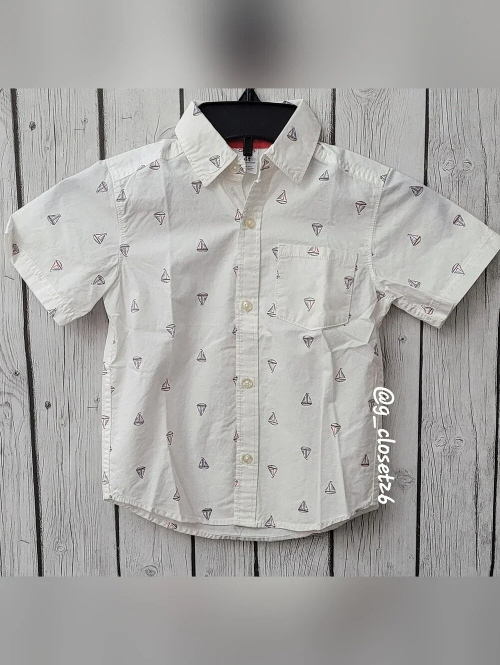 Carter's White Short-Sleeve Button-Up Shirt with Small Navy & Red Sailboat Print